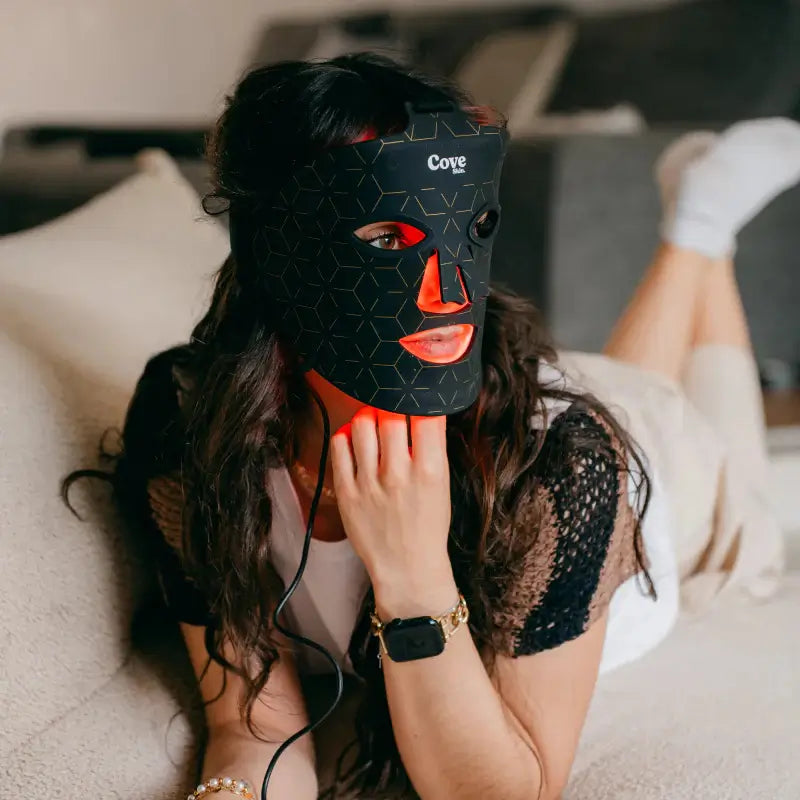 Máscara LED Facial – Consiente tu piel con tecnología de luz avanzada