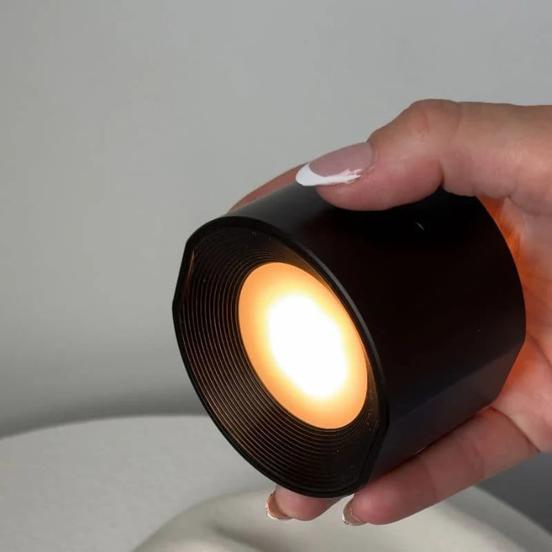 Lámpara LED Infinite: Ilumina tu hogar con estilo y comodidad